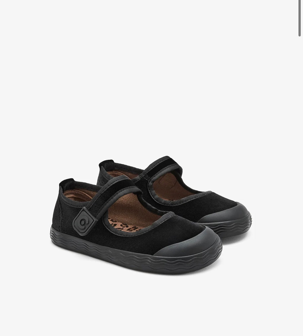 MERCEDITA BAREFOOT TERCIOPELO NEGRO CONGUITOS