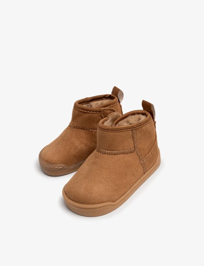 BOTAS MUSTANG FREE BABY MARRON