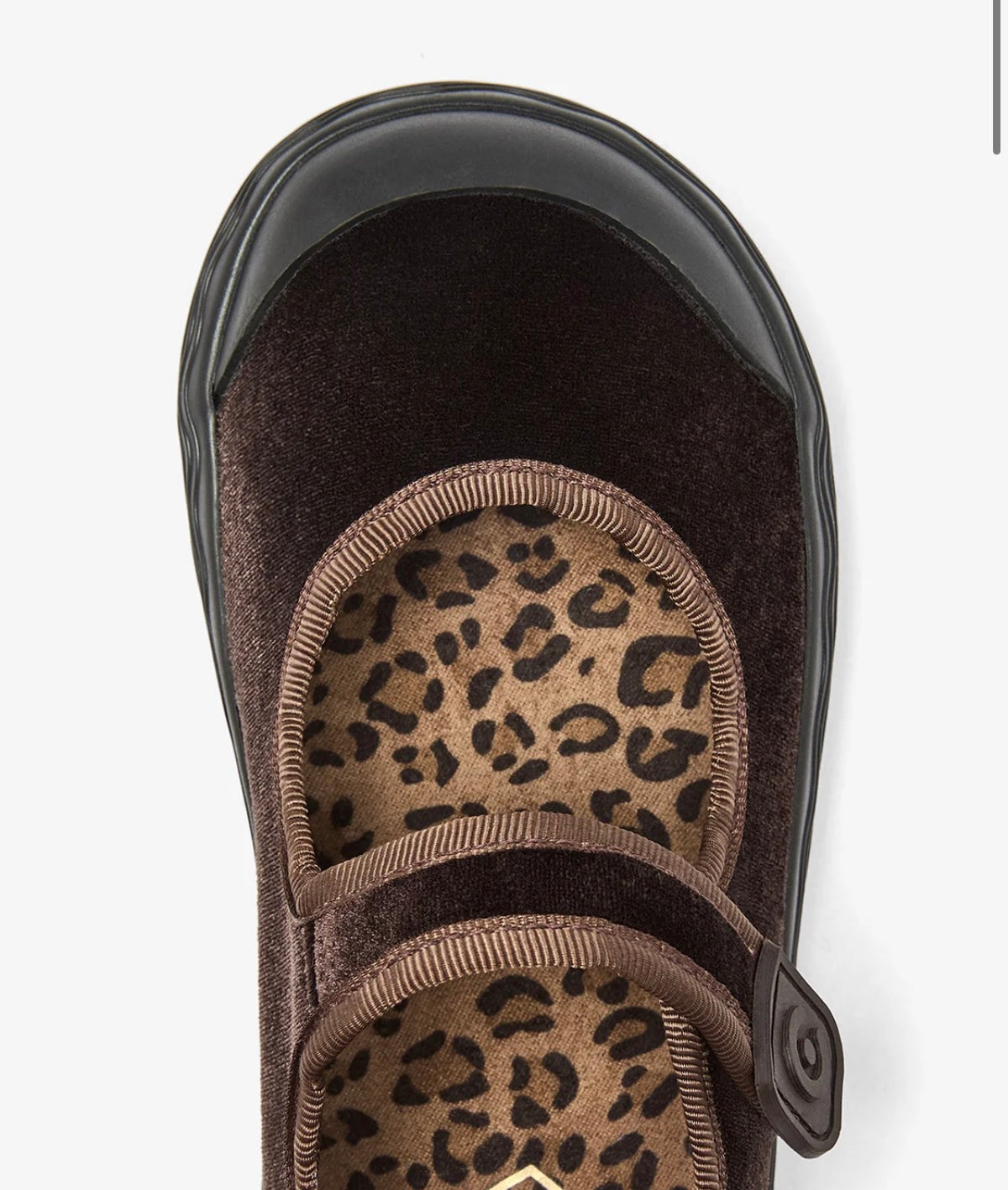 MERCEDITA BAREFOOT TERCIOPELO MARRÓN CONGUITOS